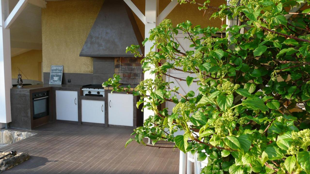 Au Bras D'Argent Bed & Breakfast Berthez Exterior photo